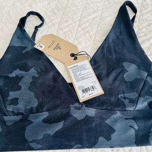 Prana NWT sports bra. XL Camo  New with tags.